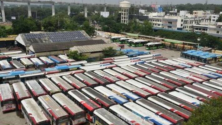 Telangana RTC bus strike...dismisses 48,000 employees Telangana RTC bus strike...dismisses 48,000 employees