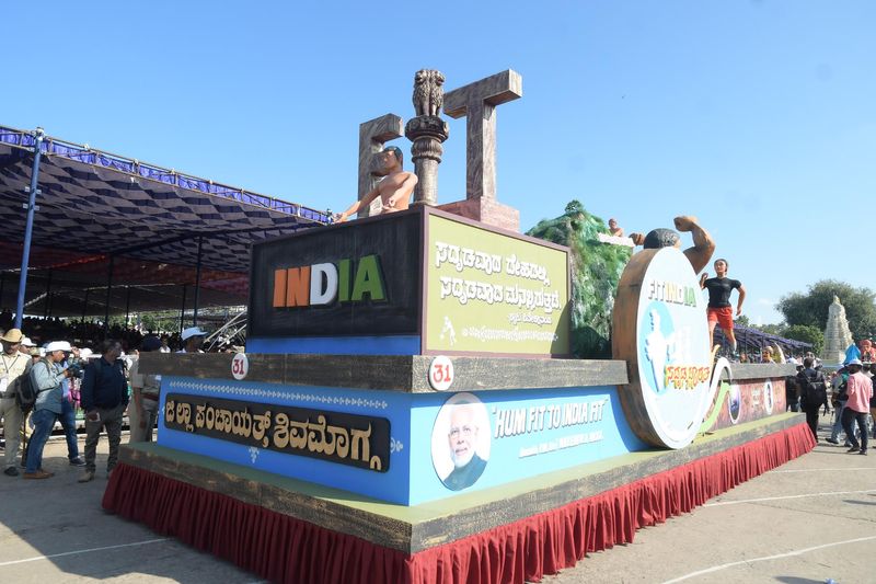 Mysuru dasara 2019 photo gallery of Karnataka districts tablo
