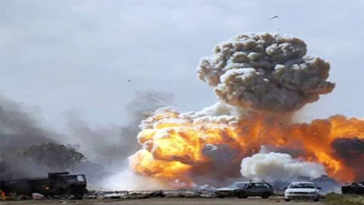 Massive blast on Pakistan bus kills 12, several Chinese engineers among dead - bsb Massive blast on Pakistan bus kills 12, several Chinese engineers among dead - bsb