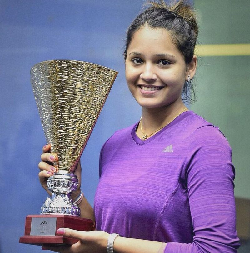 RR vs KKR: Dinesh Karthik wife Deepika pallikal hot glamorous photos social media CRA