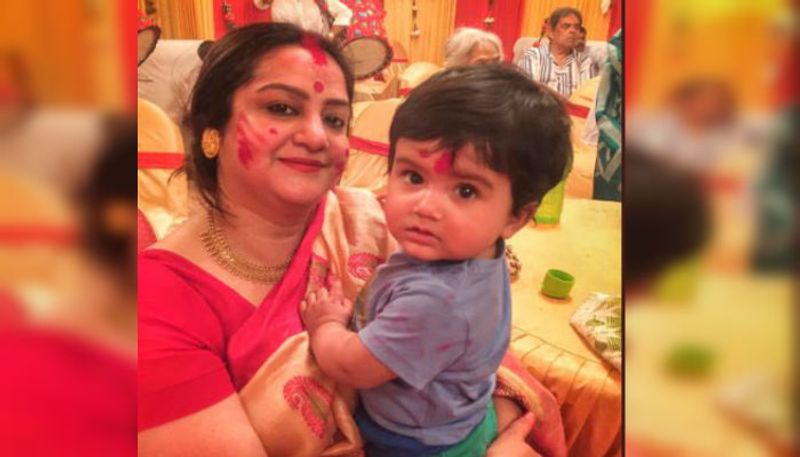 Doshomi scenes of Sudipa Chatterjee with two sons