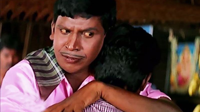 Actor Vadivelu threatening the famous producer for naai sekar movie title?
