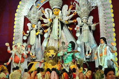 BJP ask for report of contact campaign in bengal's durga puja
