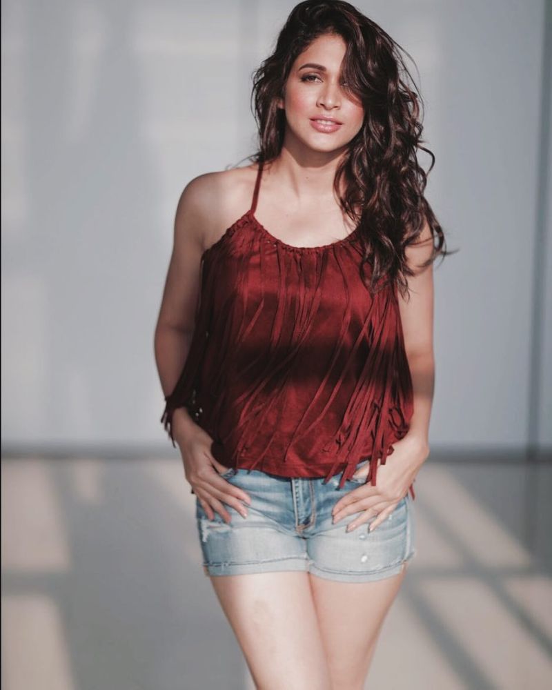 lavanya trpathi latest insta photos viral