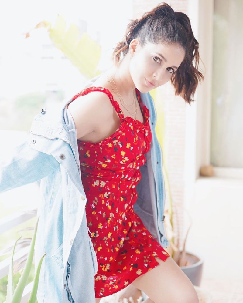 lavanya trpathi latest insta photos viral