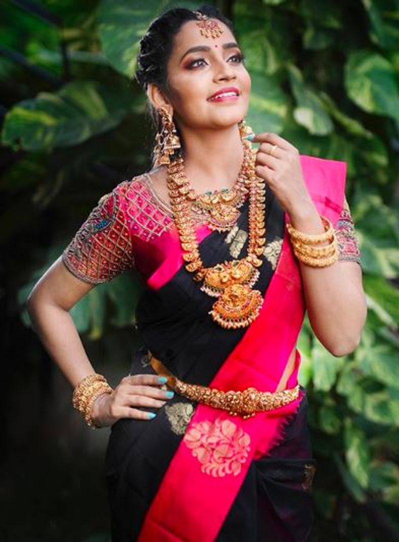 abanarthi adding arya name in insta account