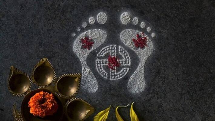 Kojagari Lakshmi puja 2020 different type of laxmi puja in Bengal BDD Kojagari Lakshmi puja 2020 different type of laxmi puja in Bengal BDD