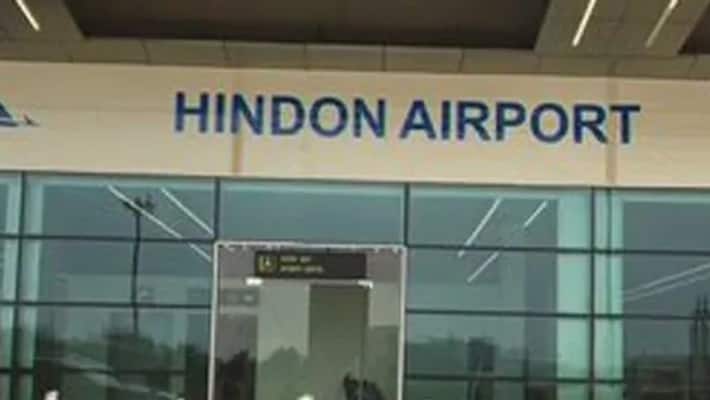 Regular air service started between Pithoragarh-Hindon, 18-hour journey will now be completed in 1 hour Regular air service started between Pithoragarh-Hindon, 18-hour journey will now be completed in 1 hour