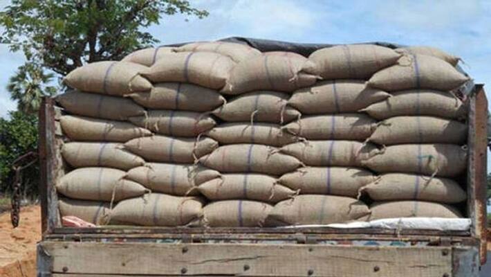 Two arrested by Kolkata Police due to stocking 300 sacks rice Two arrested by Kolkata Police due to stocking 300 sacks rice