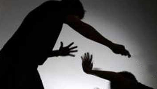 students attacked school teacher in class students attacked school teacher in class