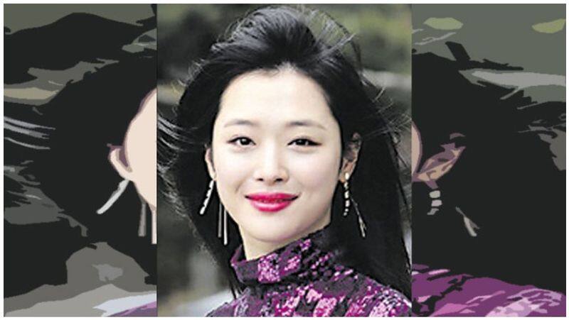 Actress and K-Pop star Sulli has been found dead
