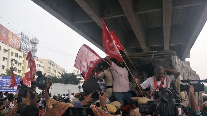 BJP condemns CPM's protest, says party has no right to judge economic progress BJP condemns CPM's protest, says party has no right to judge economic progress