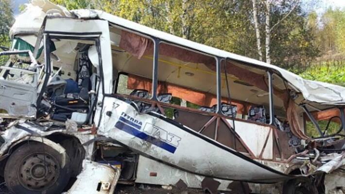 35 Foreigners dead as bus collides with heavy vehicle in Soudi Arab 35 Foreigners dead as bus collides with heavy vehicle in Soudi Arab