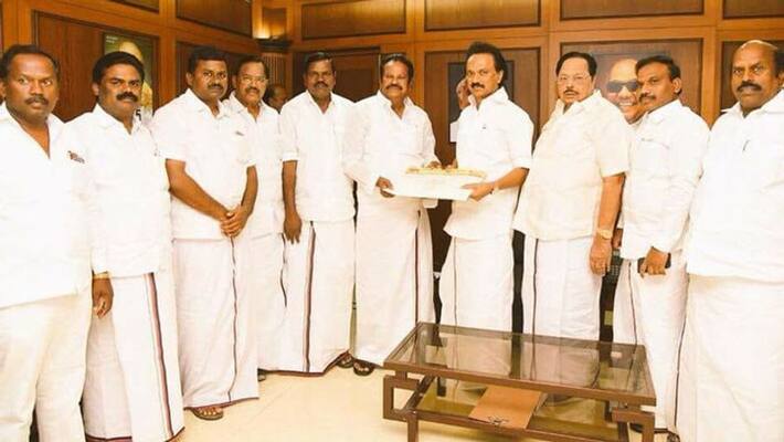 Election Campaign...DMK MLA car accident Election Campaign...DMK MLA car accident