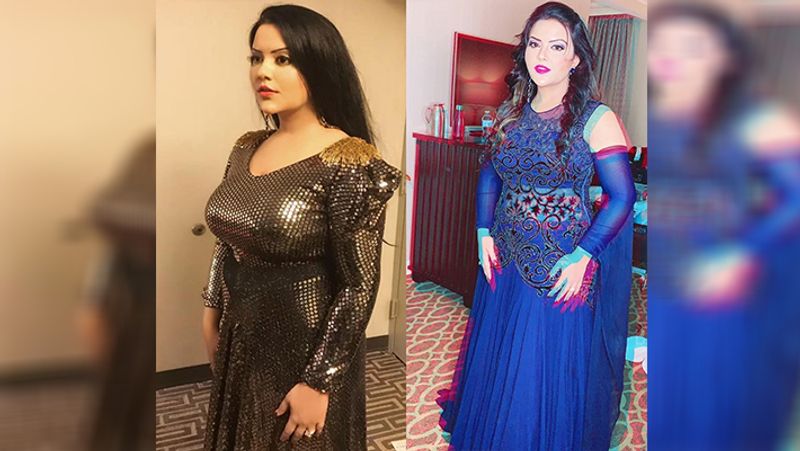 अमृता की उम्र 40 साल है। वो मूलत: नागपुर की ही हैं। इनके माता-पिता नागपुर के प्रतिष्ठित डॉक्टर कपल हैं। अमृता की शुरुआती पढ़ाई लिखाई नागपुर में ही हुई थी।