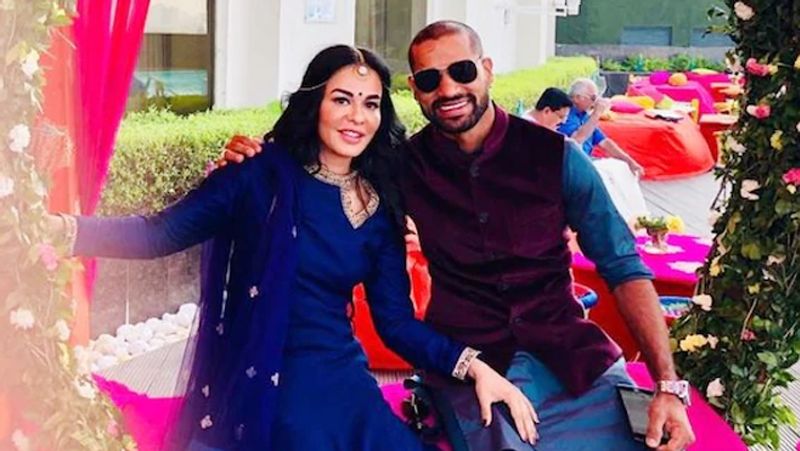 Here how Shikhar Dhawan fell in love with 11 years older Ayesha Mukherjee