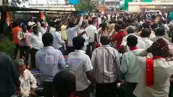 RTC Strike 21st day:Rtc driver jameel dies heart attack nalgonda RTC Strike 21st day:Rtc driver jameel dies heart attack nalgonda