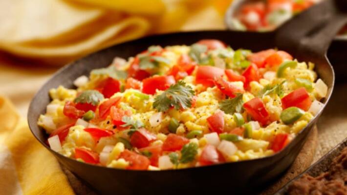 Easy and Healthy Recipe of Egg Bhurji Easy and Healthy Recipe of Egg Bhurji