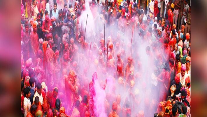 yogi goverment to give lathmaar holi a place at state level yogi goverment to give lathmaar holi a place at state level