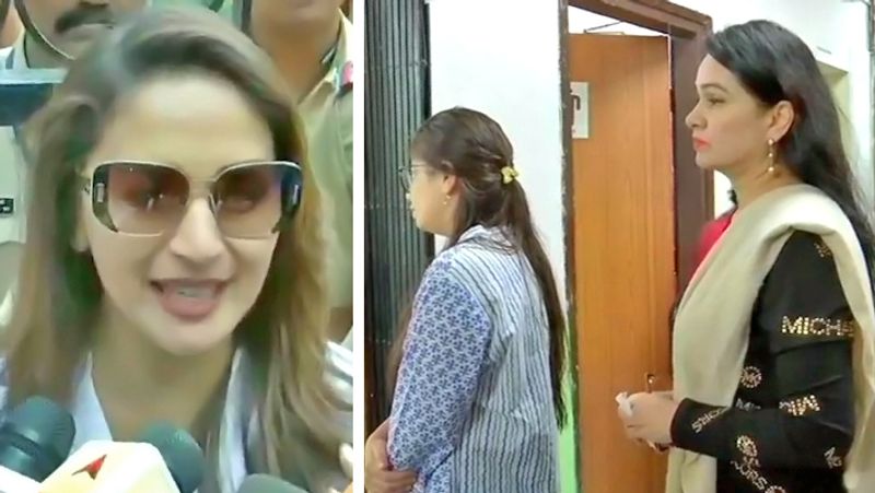 Bollywood Stars Cast Vote in Maharashtra Assembly election