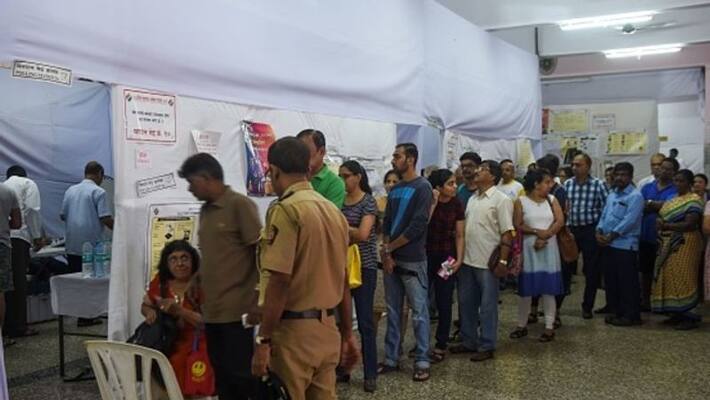 Below 35 percent Turnout in Maharashtra and Haryana until 1pm Below 35 percent Turnout in Maharashtra and Haryana until 1pm