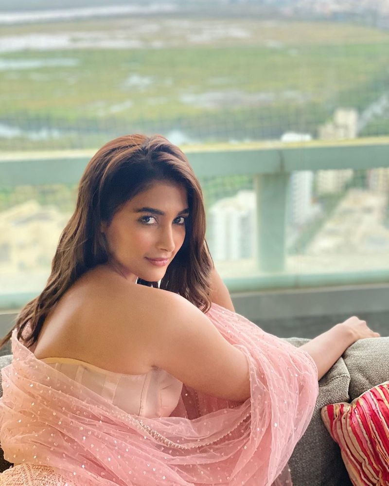 (Courtesy:Instagram)మహేష్ బాబు సరసన నటించిన మహర్షి చిత్రం కూడా బిగ్గెస్ట్ హిట్ గా నిలిచింది.