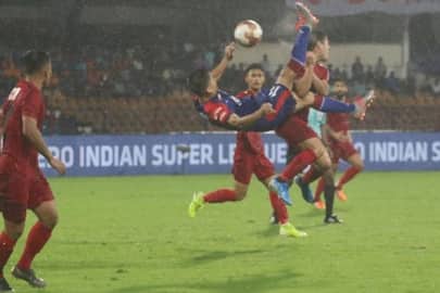 ISL Bengaluru FC held 0-0 draw spirited NorthEast United