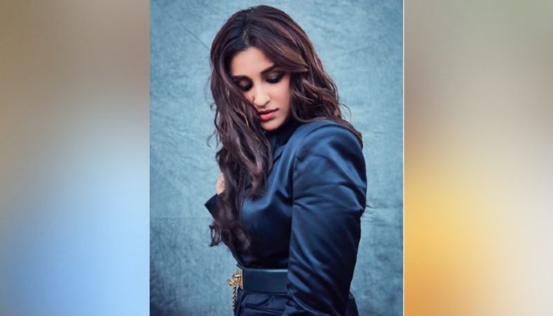 অভিনয় জগতে আসার আগে তিনি পিআর-এর চাকরি করতেন। সেখান থেকেই তাঁর সুযোগ হয়েছিল এই বিটাউনকে কাছ থেকে দেখার। আর সেই থেকে শুরু। হঠাতই একদিন অভিনয় জগতে আসার সিদ্ধান্ত নিয়ে ফেললেন তিনি। বর্তমানে বিটাউনে প্রথম সারি অভিনেত্রীদের মধ্যে তিনি একজন।