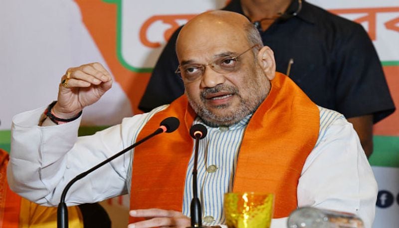 ২০১০ সালে পি চিদম্বরম কেন্দ্রের স্বরাষ্ট্রমন্ত্রী থাকাকালীন সোহরাবুদ্দিন ভুয়ো সংঘর্ষ মামলায় অমিত শাহকে গ্রেফতার করেছিল সিবিআই। কাকতালীয় ভাবে শাহ স্বরাষ্ট্রমন্ত্রী থাকাকালীন আইএনএক্স মিডিয়া মামলায় দুর্নীতির অভিযোগে গ্রেফতার হতে হয় চিদম্বরমকে।