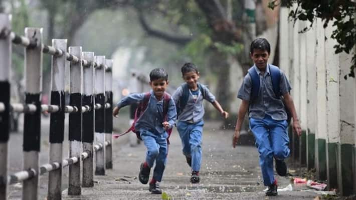 From 2021 no govt jobs for those with more than two kids in Assam From 2021 no govt jobs for those with more than two kids in Assam
