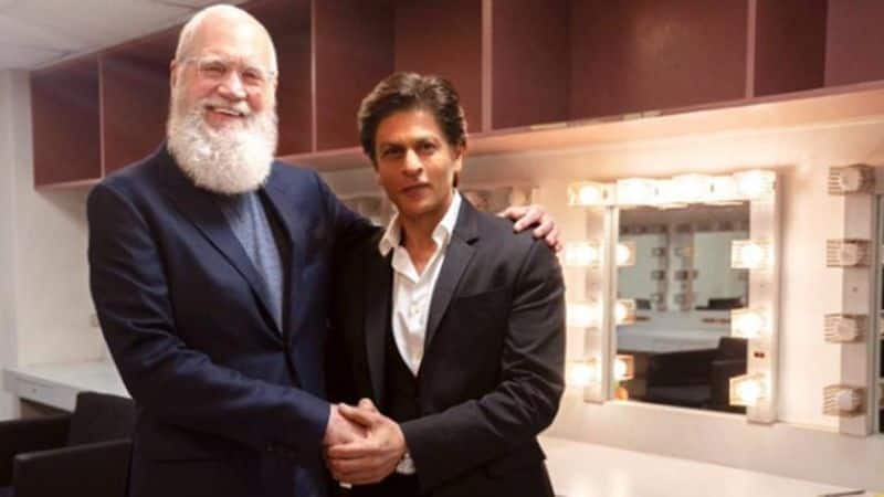 Shah Rukh Khan gives a sneak into David Letterman's show (Watch)