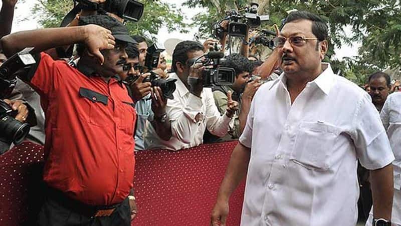 M K Alagiri appeared in court in the case of assaulting the tahsildar