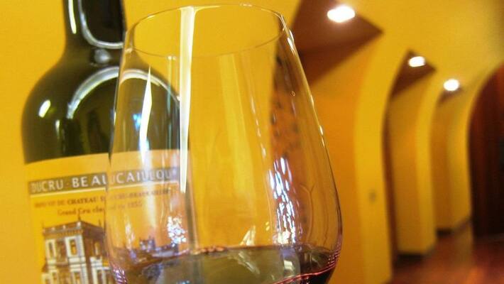 japan corona rate increasing yet till now wine shops working japan corona rate increasing yet till now wine shops working