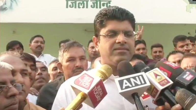 haryana election result 2019: Khattar did not leave the house from morning, the counting center reached Hooda... Such was the situation of the leader