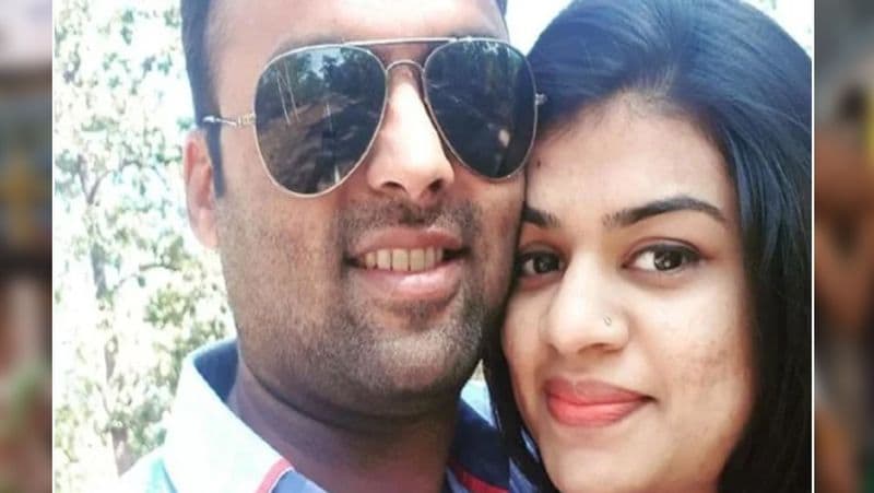एक मीडिया हाउस से चर्चा करते हुए अंजलि भी कहती है कि शादी के बाद उसे घर में बंद करके रखा गया। उसे मानसिक और शारीरिक रूप से प्रताड़ित किया गया। उसे कुछ ऐसी दवाइयां दी गईं, जिससे उसकी सेहत बिगड़ने लगी। तब उसने किसी तरह डीजीपी का नंबर प्राप्त किया और उनसे मदद मांगी।
