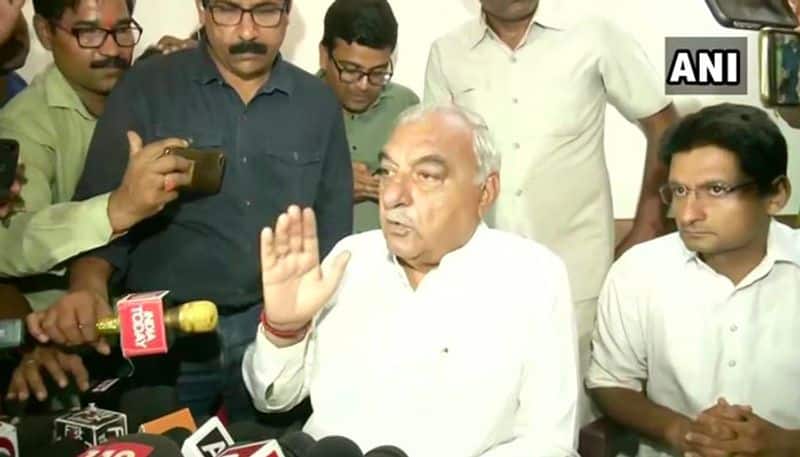 Learn why Hooda was angry at the swearing in ceremony and why Chautala was angry