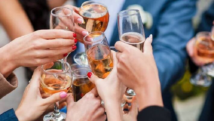 2.68 crore Worth of Liquor Sold During New Year Celebration in Kalaburagi 2.68 crore Worth of Liquor Sold During New Year Celebration in Kalaburagi