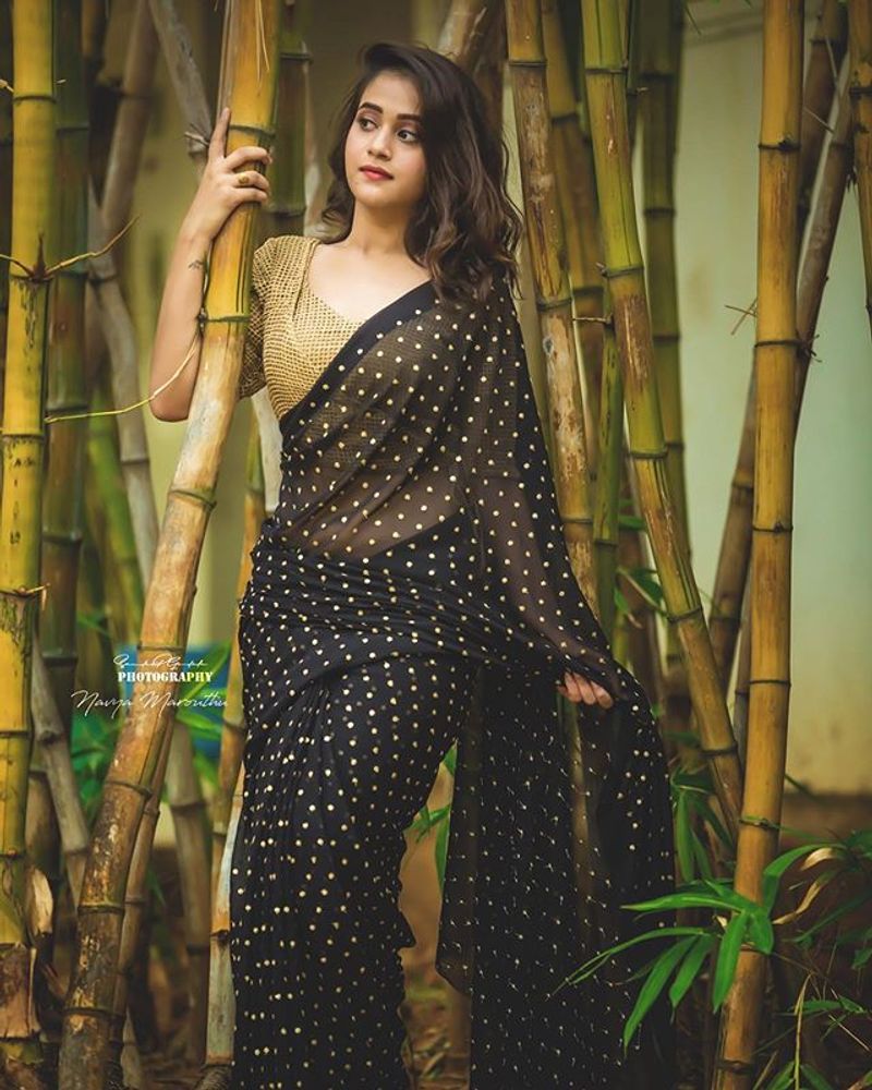 (Courtesy Instagram) (Photography By sandeep) దీప్తి సునైనా హాట్ ఫోటోలు