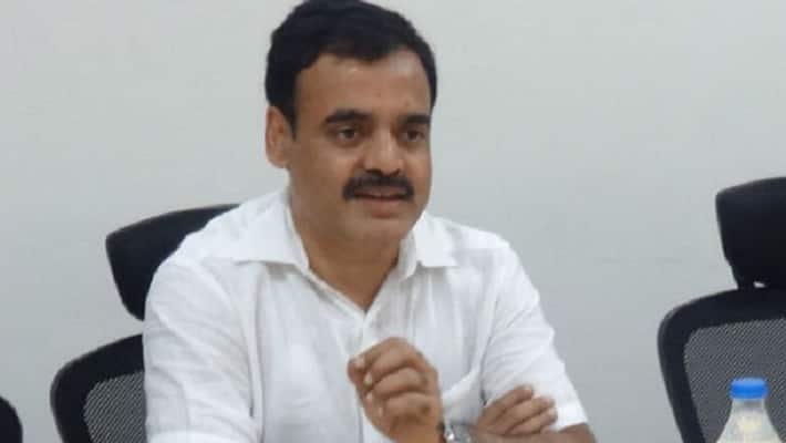 First year students of Karnataka govt degree colleges to get free laptops First year students of Karnataka govt degree colleges to get free laptops