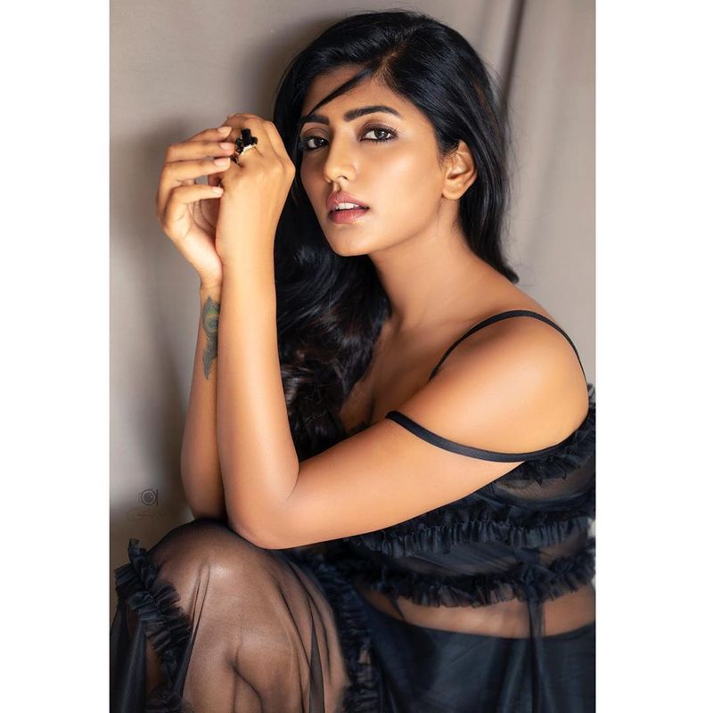 (Courtesy:Instagram) ఈషా రెబ్బా బందిపోటు, అమీతుమీ, దర్శకుడు లాంటి చిత్రాల్లో నటించింది.