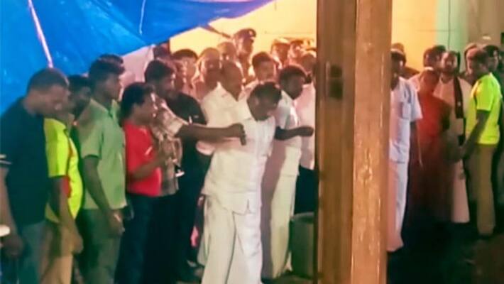 Rescue ops continue to save TN toddler who fell into borewell Rescue ops continue to save TN toddler who fell into borewell