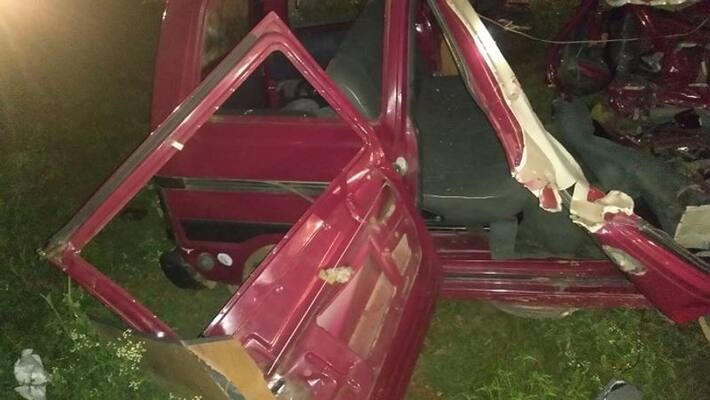 Omni-Bolero Vehicle Accident in Challakere: Two People Dead Omni-Bolero Vehicle Accident in Challakere: Two People Dead