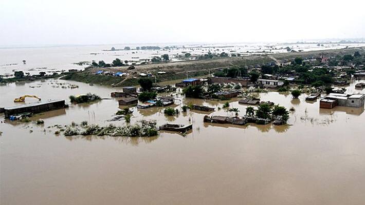 Flood Victims Did not Patent in Ron in Gadag District Flood Victims Did not Patent in Ron in Gadag District