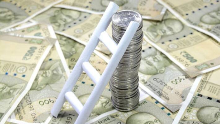 According to astrology follow these rules to improve the financial situation According to astrology follow these rules to improve the financial situation