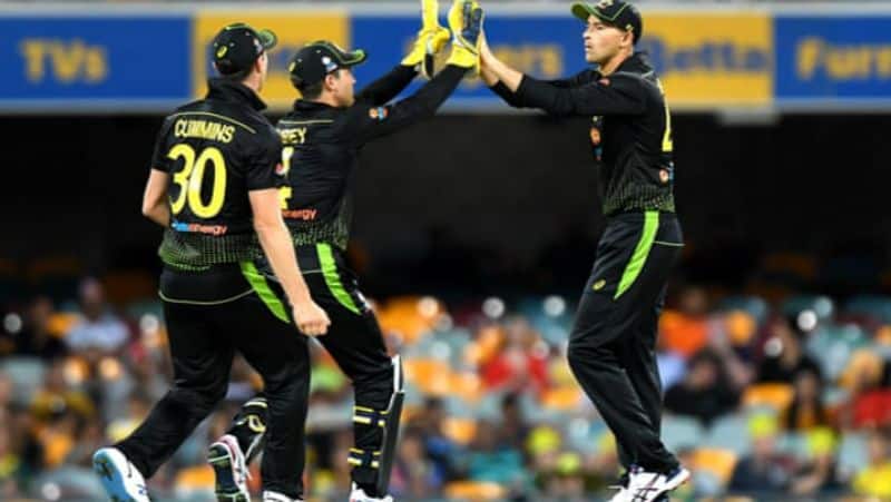pakistan set very easy target for australia in last t20