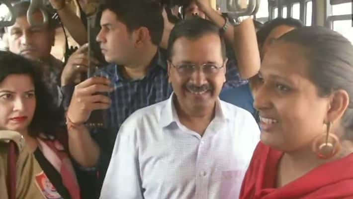 Arvind Kejriwal travels with women in New Delhi Arvind Kejriwal travels with women in New Delhi