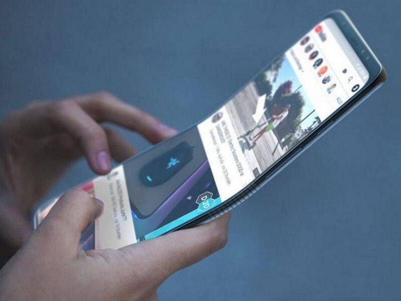 Samsung Teases Foldable Flip Phone Design