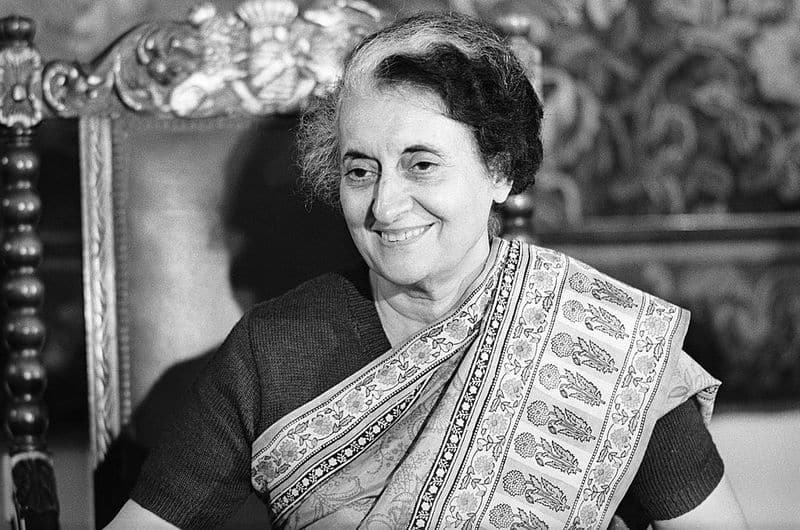 30 bullets hit Indira Gandhi, 80 pints of blood tried to save her, the details of the Assassination that rocked India