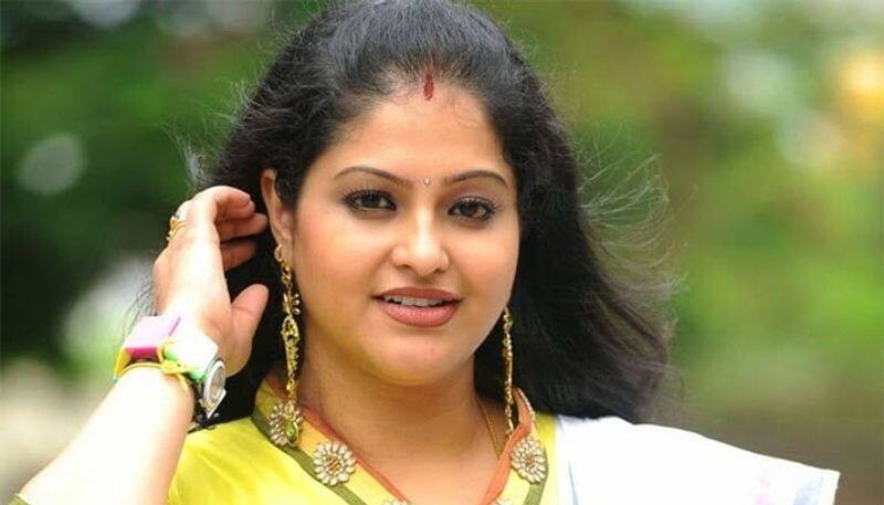 Actress Raasi Reveals that she rejects Rangasthalam movie