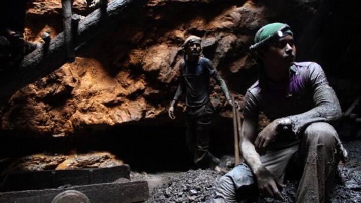 Severe pollution by Meghalaya illegal mining says CAG report Severe pollution by Meghalaya illegal mining says CAG report